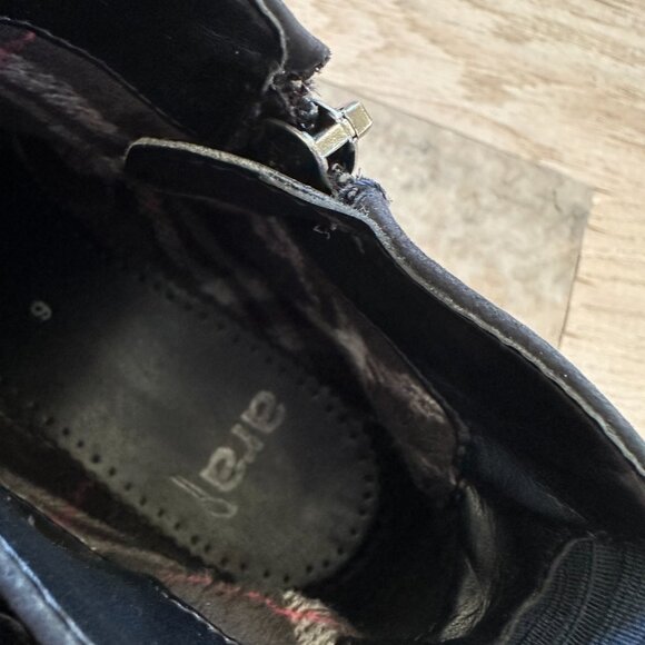 Navy Blue Suede bootie gabor size 8.5 - Picture 7 of 9